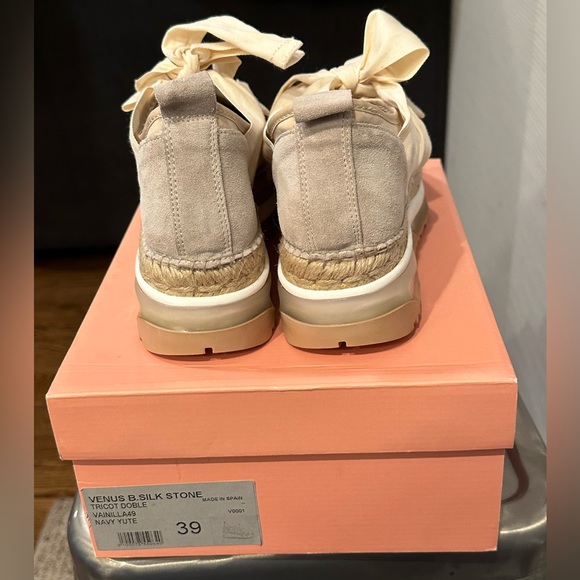 Brand New Gaimo platform sneaker sold by Free People! Comes with box! - Picture 3 of 3